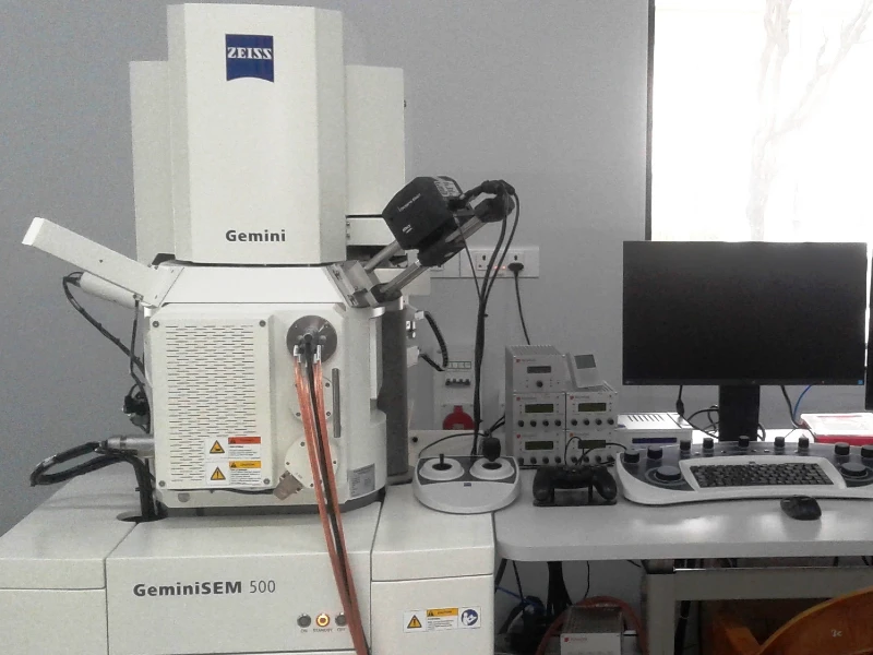 Field Emission Scanning Electron Microscope (FESEM) 